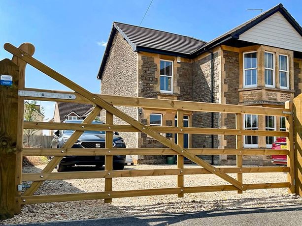 timber traditional entrance gate